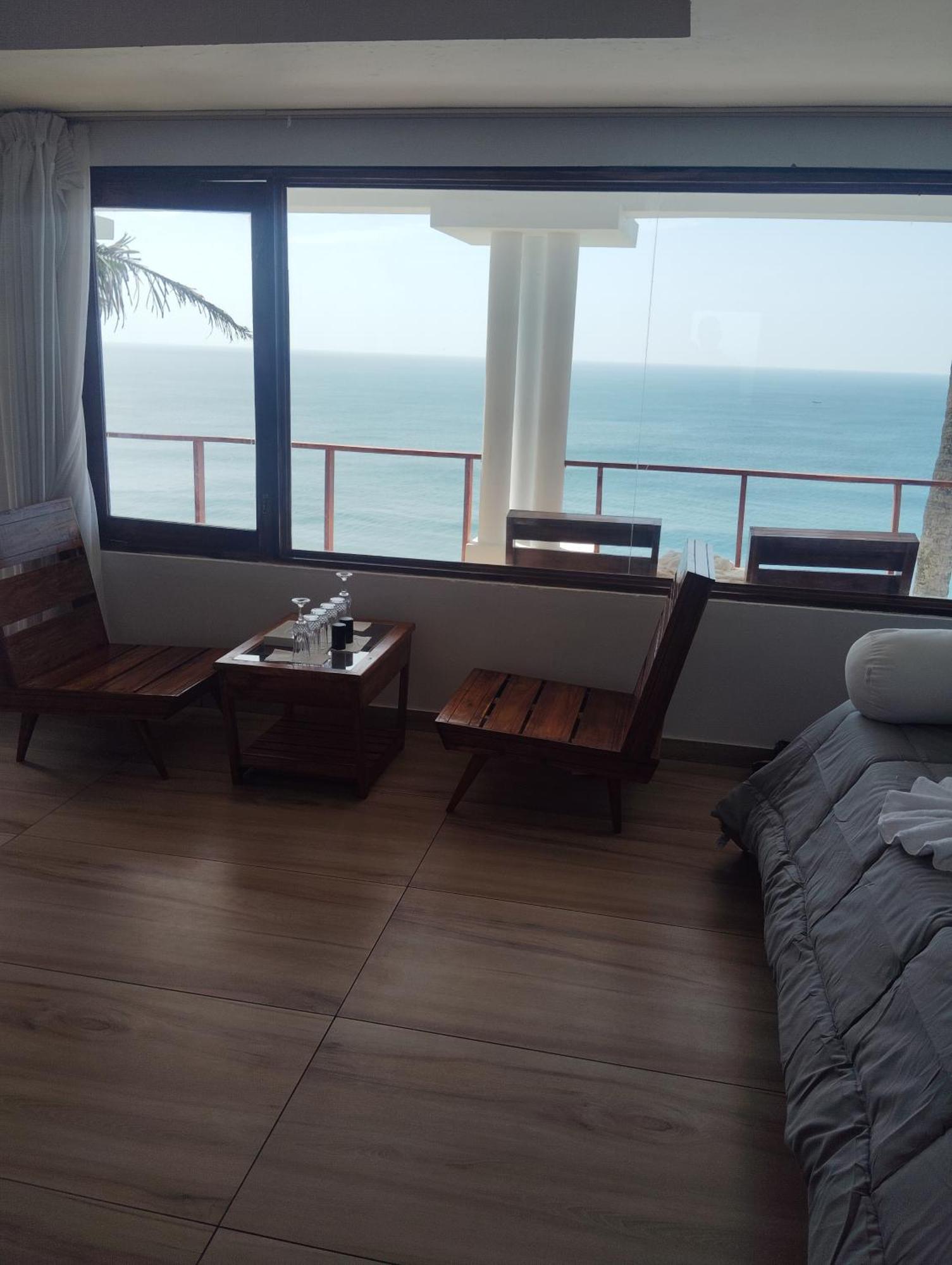 Casablanca Varkala Bagian luar foto