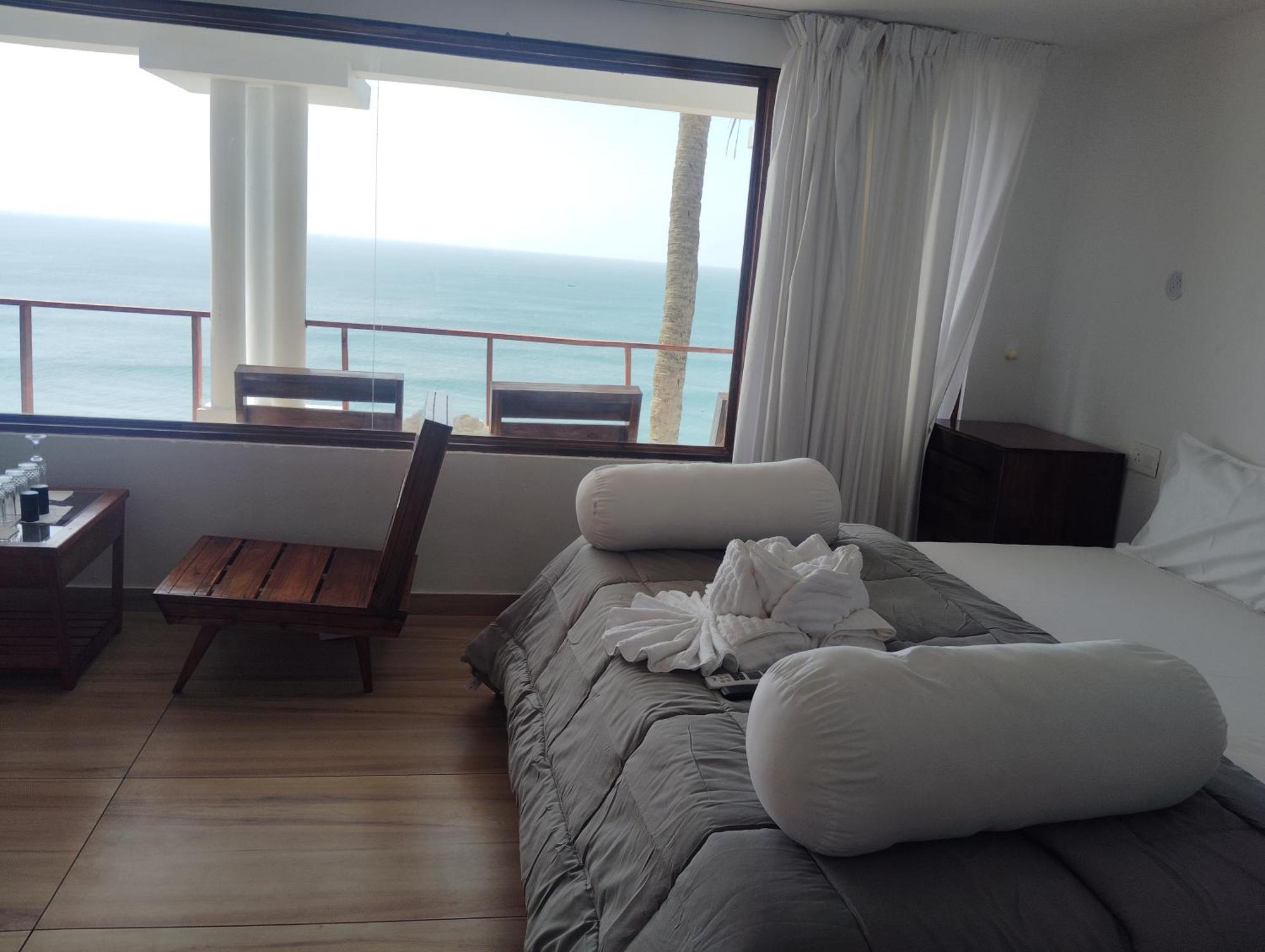 Casablanca Varkala Bagian luar foto