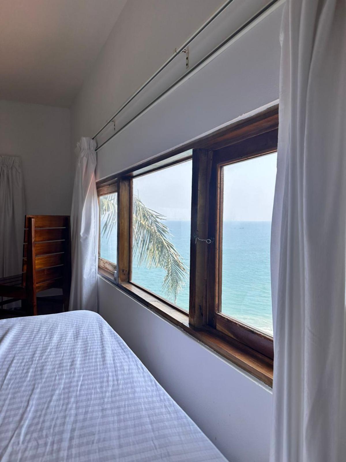 Casablanca Varkala Bagian luar foto