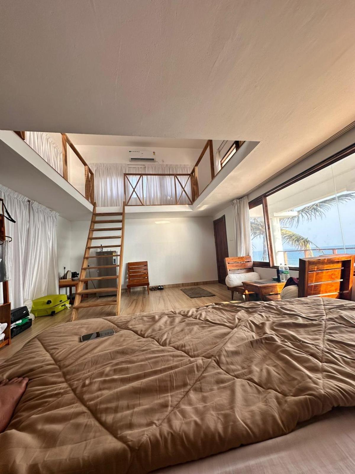 Casablanca Varkala Bagian luar foto